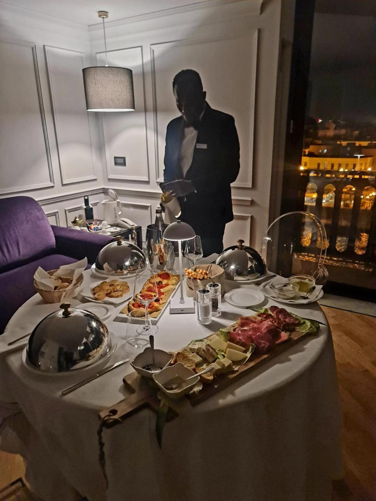Hotel Europa Taranto Bagian luar foto