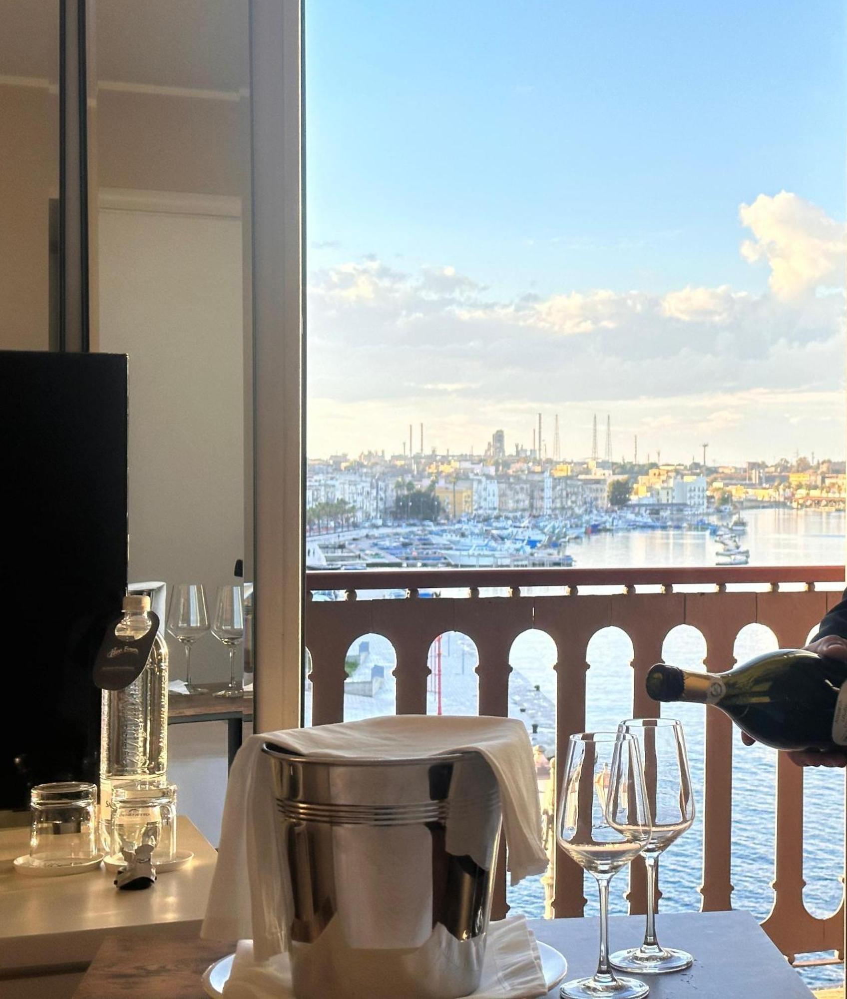 Hotel Europa Taranto Bagian luar foto