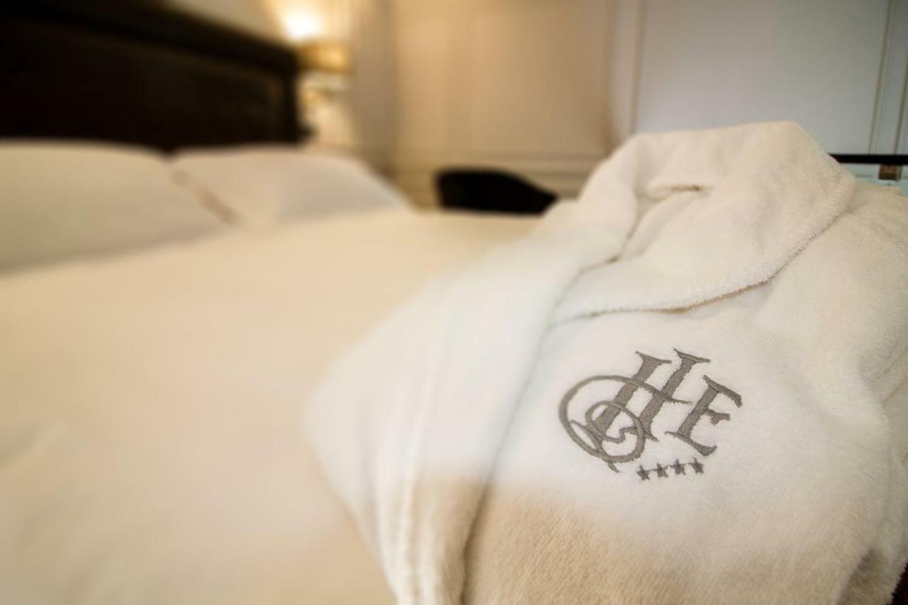 Hotel Europa Taranto Bagian luar foto